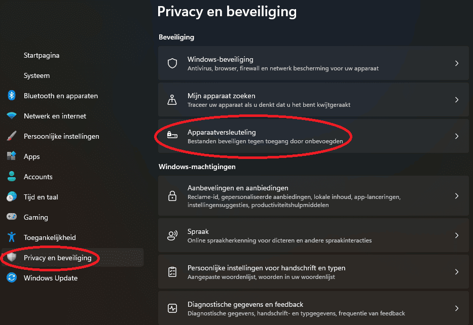 Windows 11-instellingen bij ‘Privacy en beveiliging’ met de optie ‘Apparaatversleuteling’ om BitLocker-versleuteling te beheren.