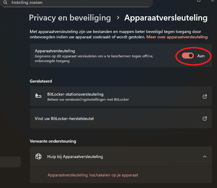 Scherm ‘Privacy en beveiliging – Apparaatversleuteling’ in Windows 11 met de schakelaar om apparaatversleuteling uit te zetten.