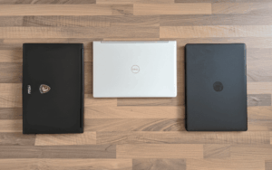 De helpende student Referbished laptops